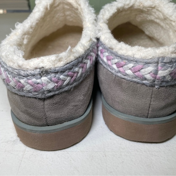 Dream Paris House Shoe Slippers Women Size 9 Gray Faux Suede Rubber Sole Slip-On - Picture 6 of 8